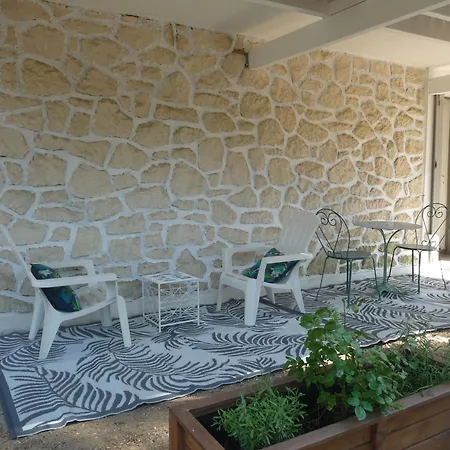 La Maison De Suzac Avec Piscine Chauffee 500m De La Plage *